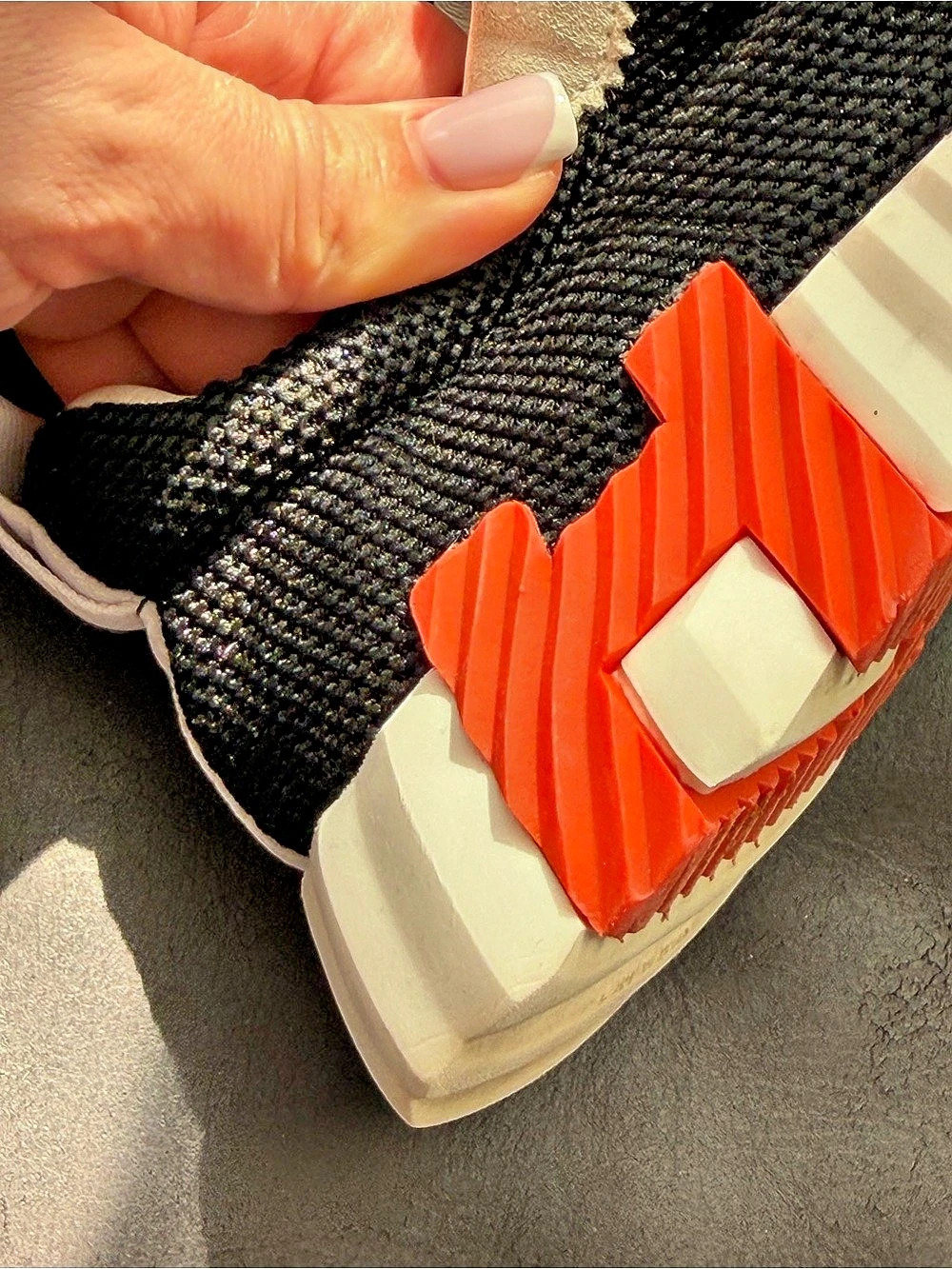 Hermès Bouncing Sneaker Black & Cream Sneakers 38 Size - Picture 16 of 17